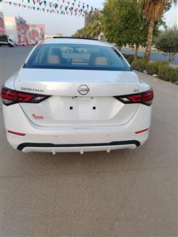 نيسان سنترا